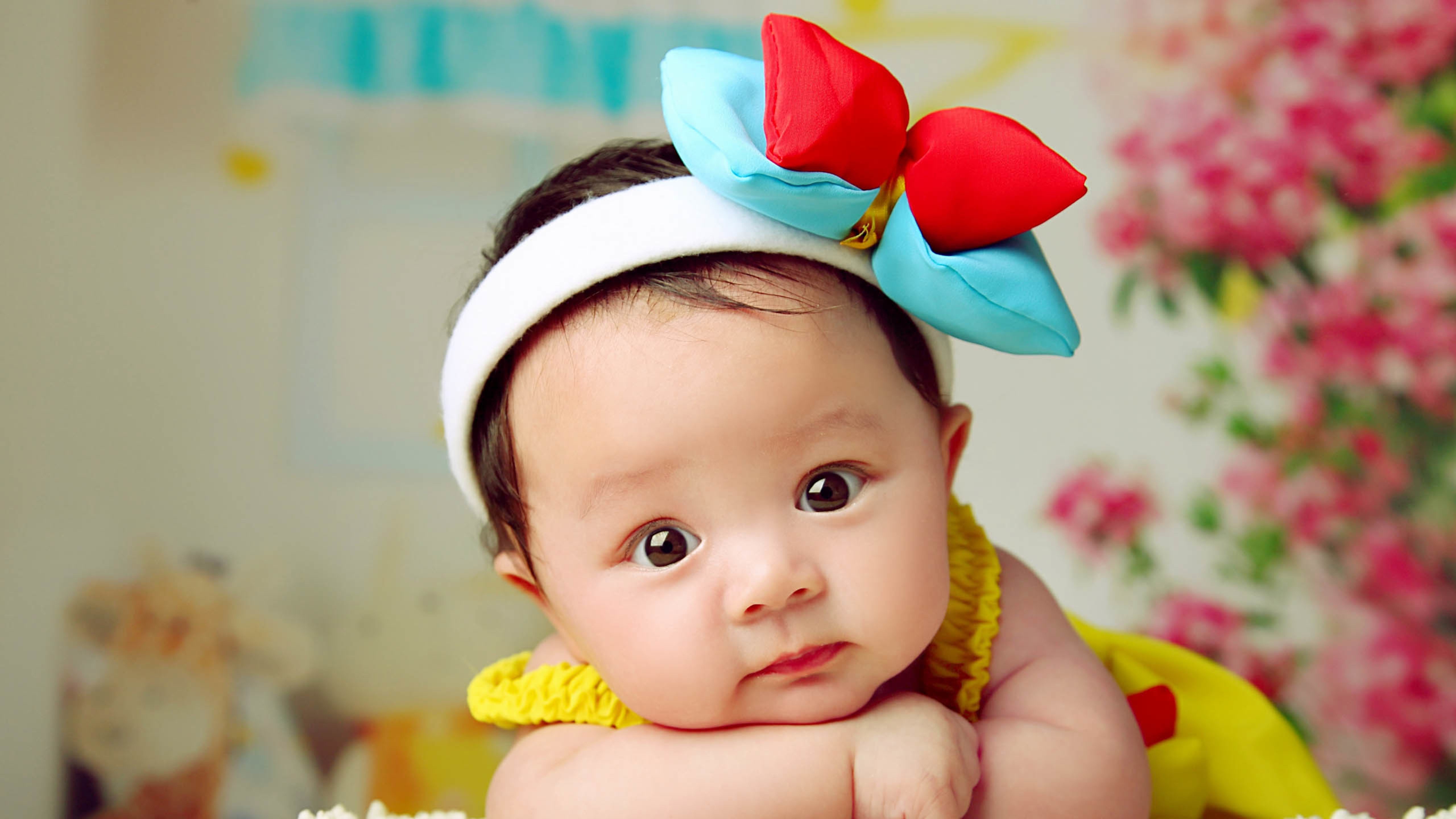 捐卵机构捐卵女孩面对宝宝的耳屎该如何清理？